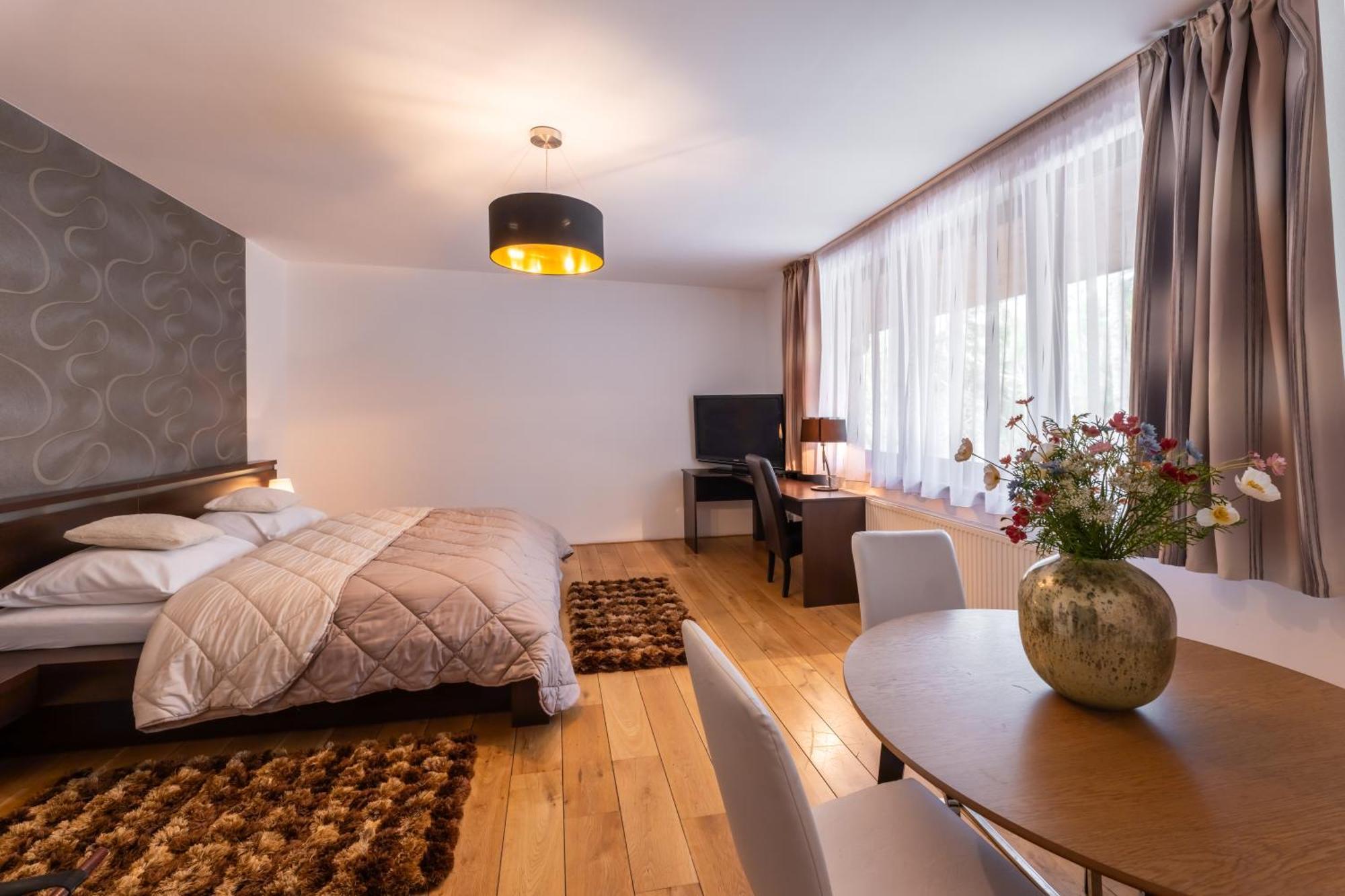 Archa Hotel 올로모우츠 외부 사진